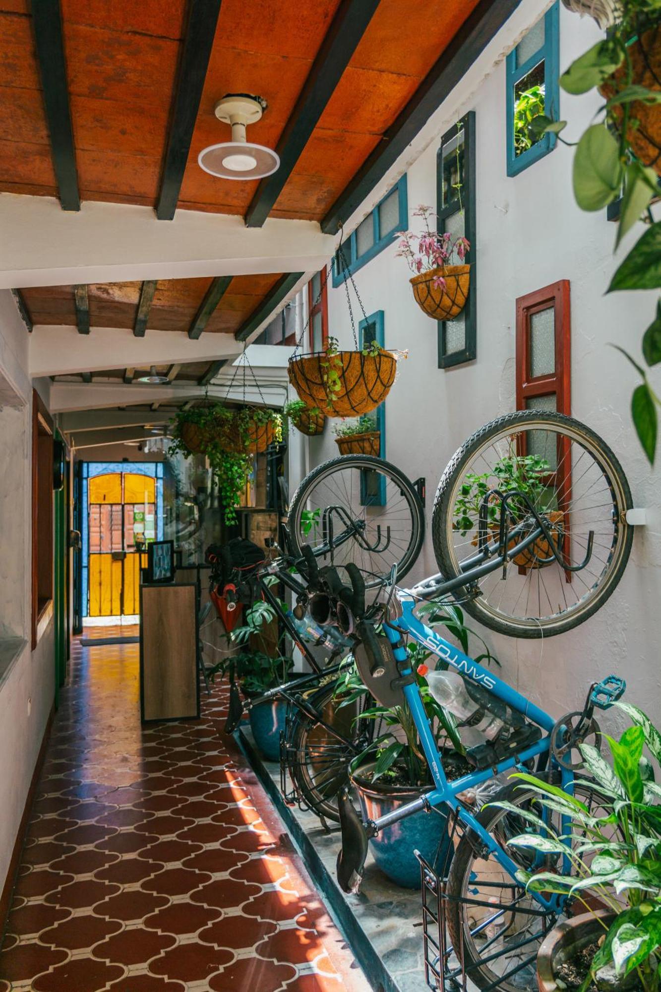 Готель Casa Capirucho Antigua Екстер'єр фото